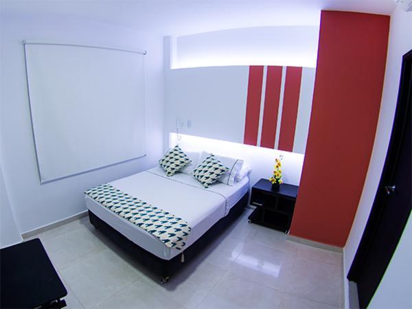Hotel Confort Ariari Granada  Esterno foto